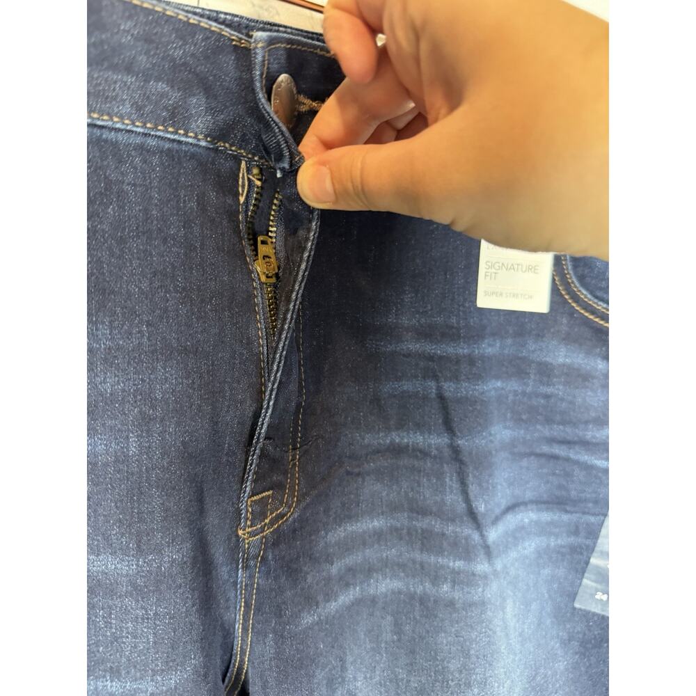 Lane Bryant Jeans 24 Regular Boot Cut Super Stretch Fit Dark Wash New With Tags - Picture 4 of 9